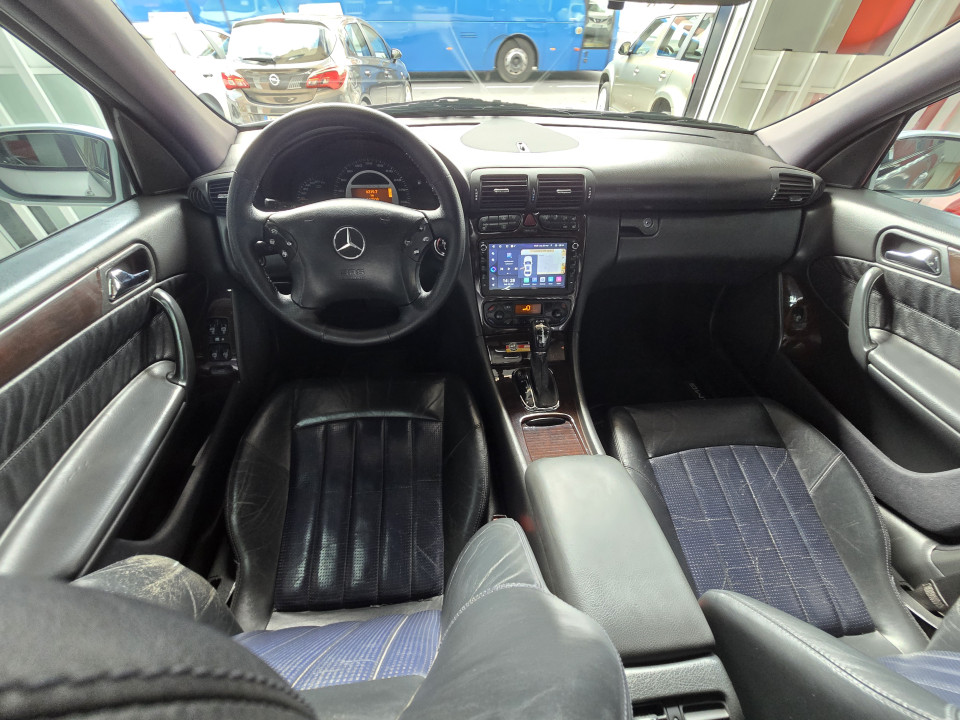 MERCEDES BENZ C 32 AMG